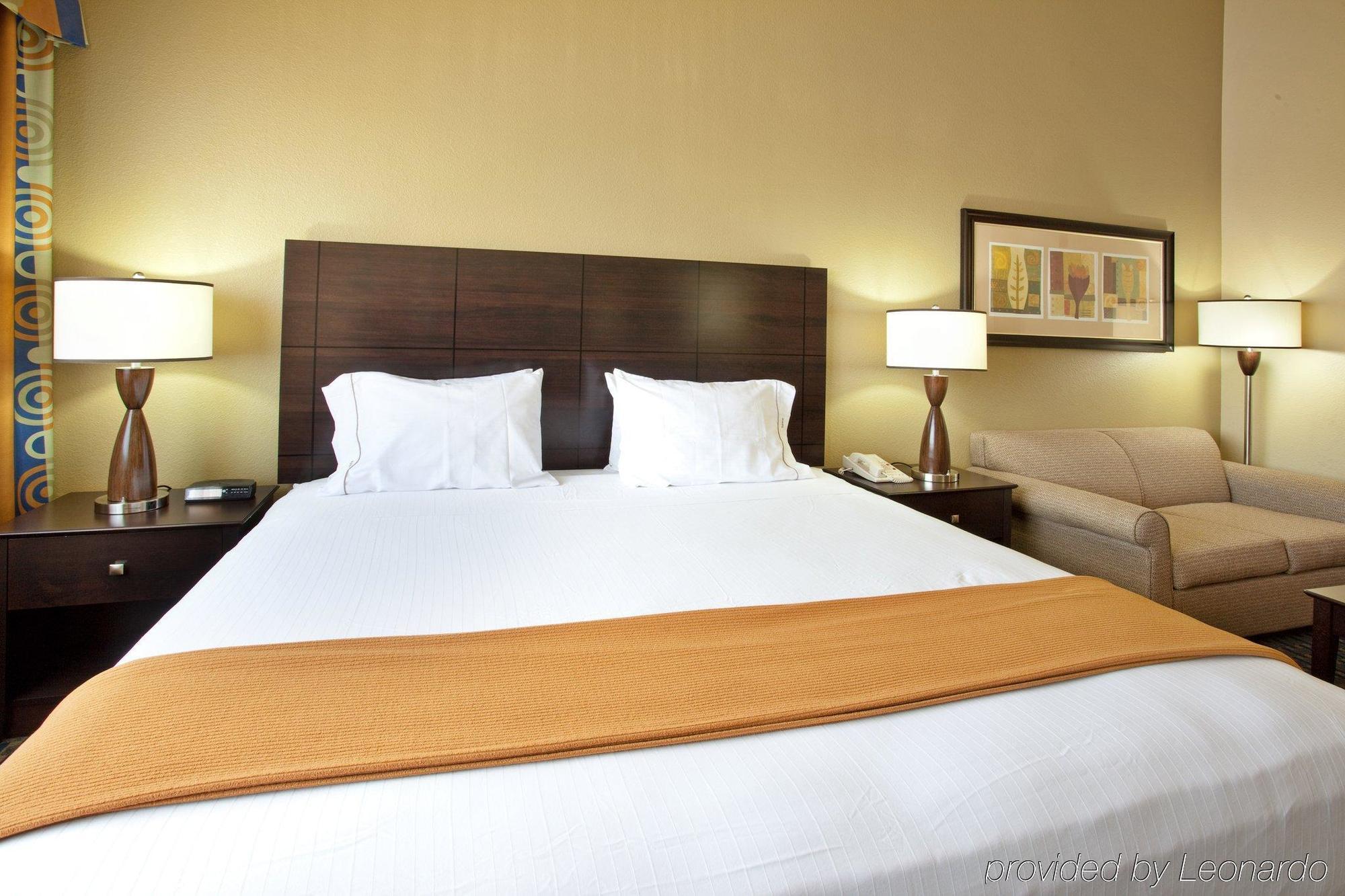 Holiday Inn Express & Suites Phoenix/Chandler Phòng bức ảnh
