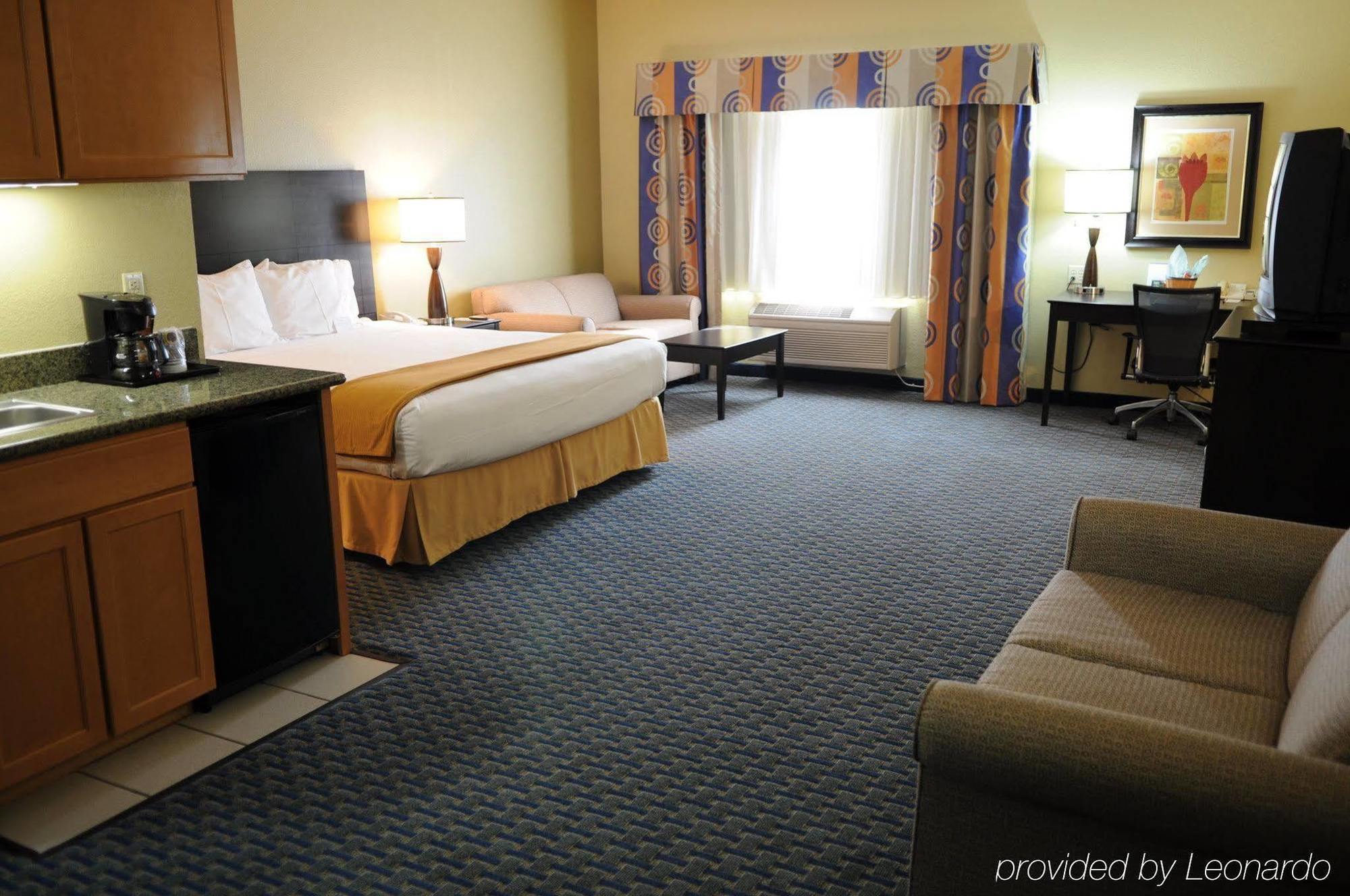 Holiday Inn Express & Suites Phoenix/Chandler Phòng bức ảnh