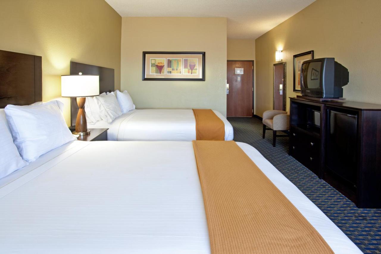Holiday Inn Express & Suites Phoenix/Chandler Ngoại thất bức ảnh
